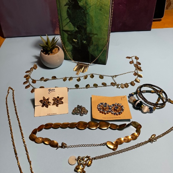 Jewellery bundle - Picture 12 of 13